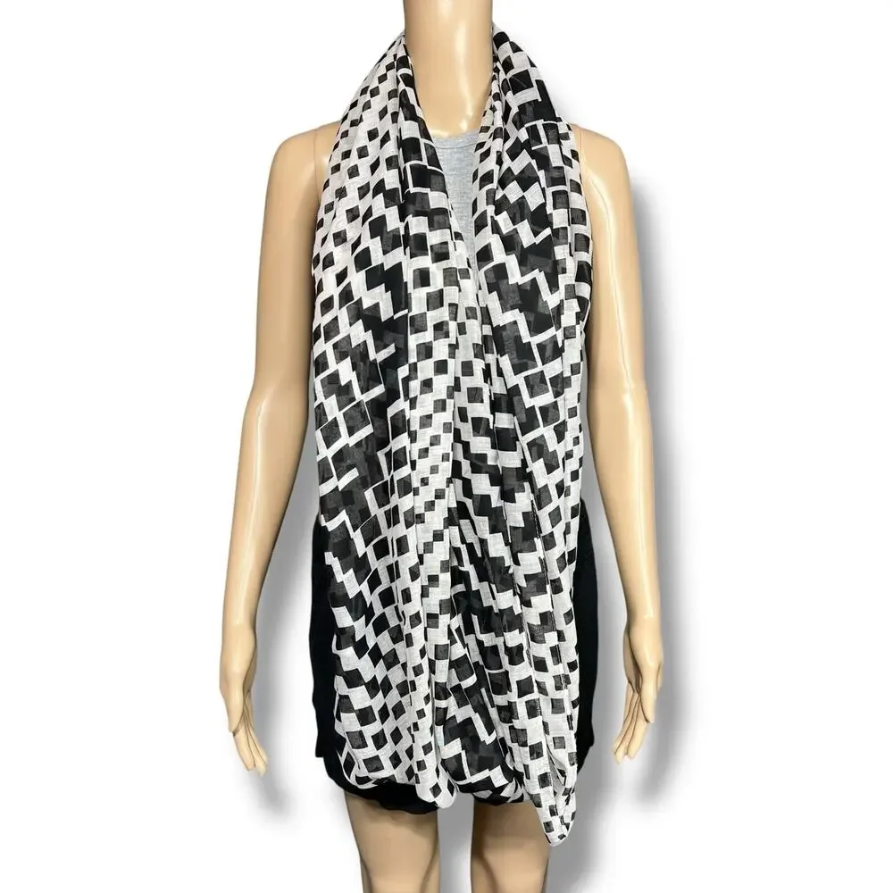 Womens Large Oversized Infinity Scarf Black White Checked Print Lightweight